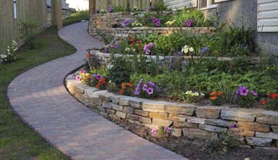 Dry stacked stone wall ~ Centerville, OH